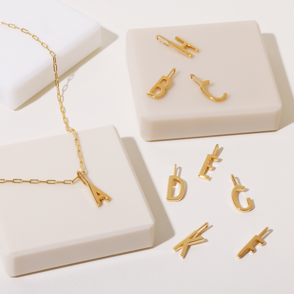 Letter 10mm for initial necklace A-Z (18K Gold-plated)