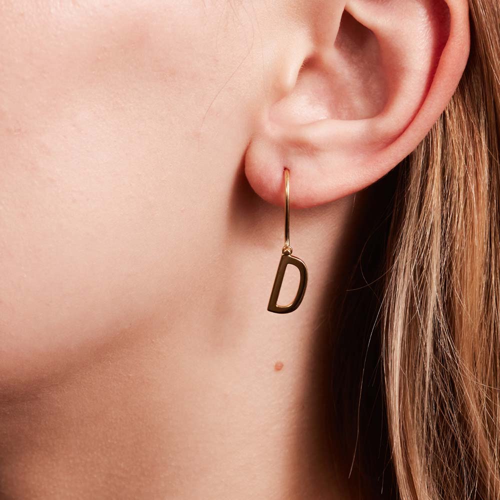 Initial Ear Hanger (A-Z)